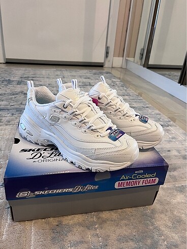 Skechers dlites