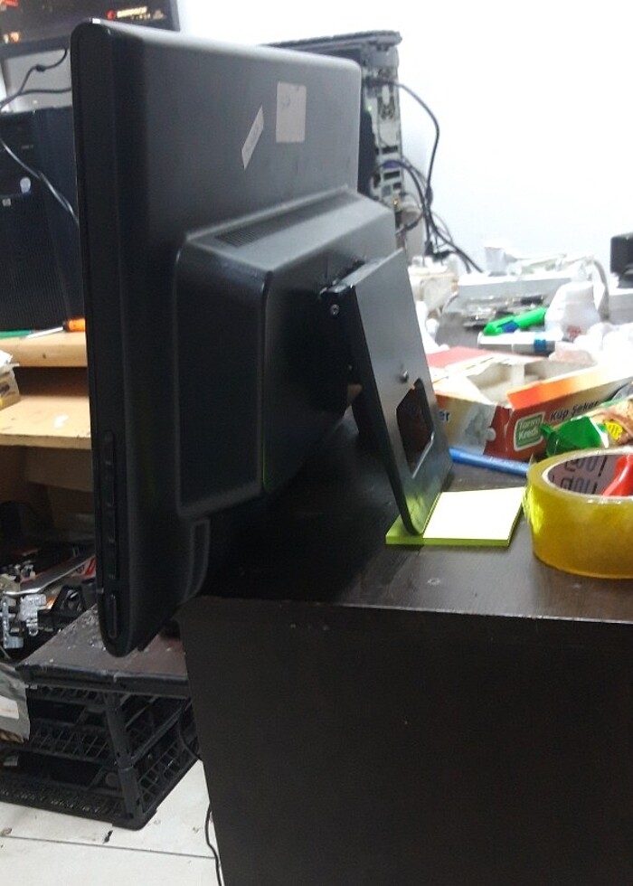 18.5 inç Monitör Saglam - Görsel 2