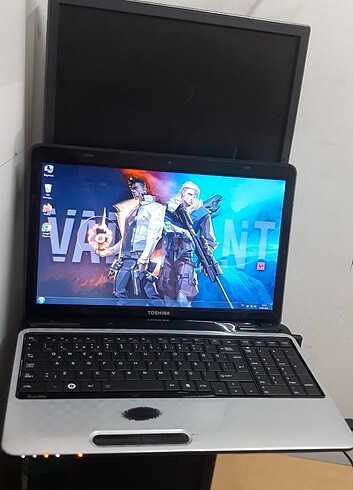 Toshiba Notebook Okul Ofis Film