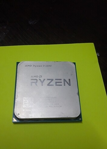 Amd Ryzen 3 1200 Cpu AM4 Tip Soket İşlemci Saglam