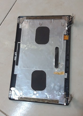 Samsung 300e NP300E5A Ekran Arka Kasa