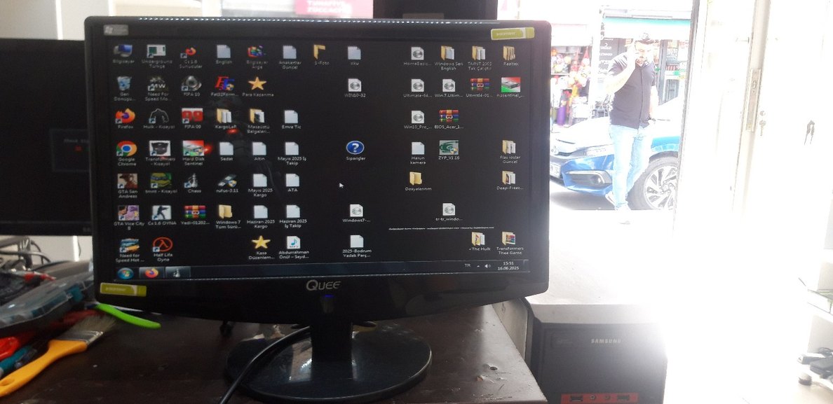 18.5 inç Monitör Temiz QUEEN Marka - Görsel 2