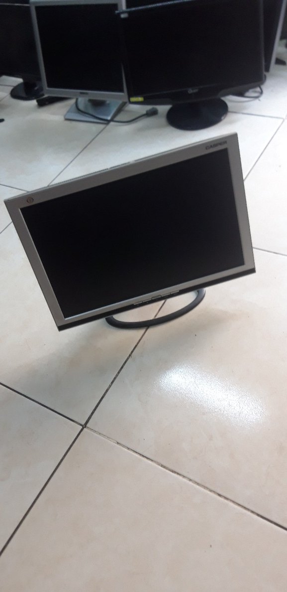 19 inç Monitör Saglam - Görsel 2