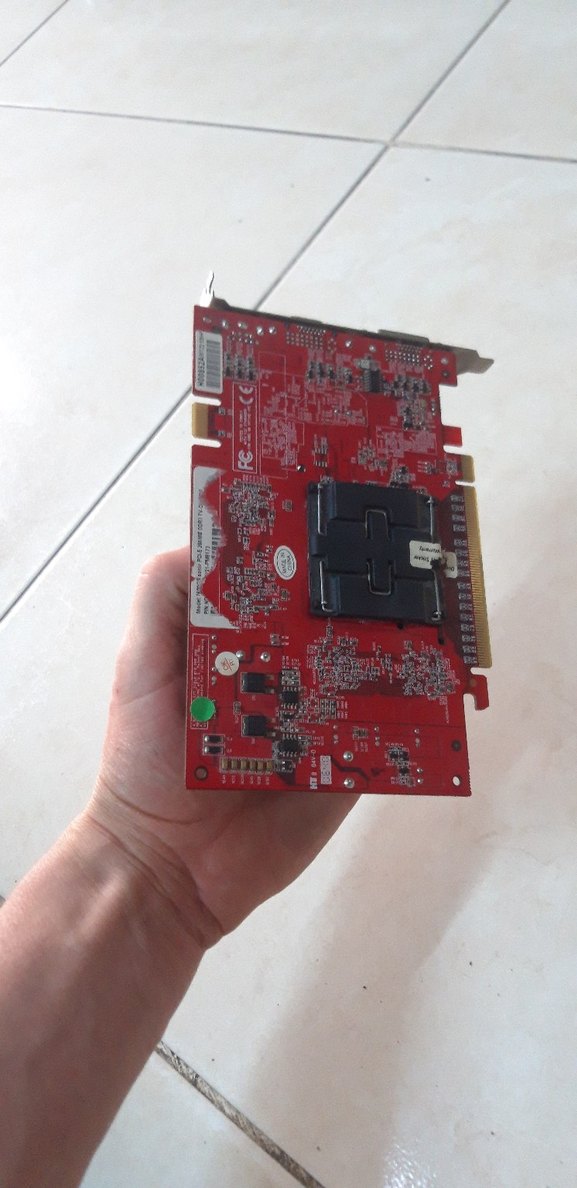 256 MB DDR3 Palit 7600GS Ekran Kartı Saglam - Görsel 3