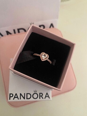 Pandora Işıltılı Kalpli Yüzük 54mm Rosegold