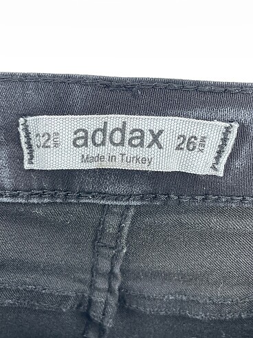 32 Beden siyah Renk Addax Jean / Kot %70 İndirimli.
