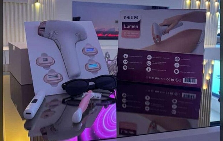 Philips Philips
