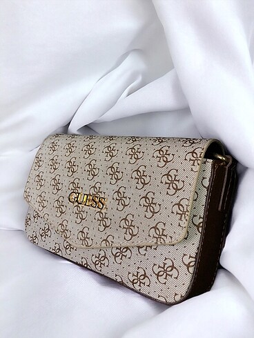 Diğer GUESS KAHVE MODEL