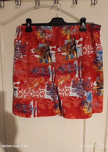 Rahat Kesim Kırmızı Tie-Dye Erkek Şort - Görsel 2