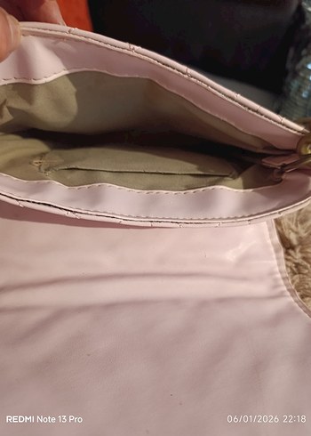 Zincir Detaylı Pembe Kadın Omuz Çantası - Görsel 3