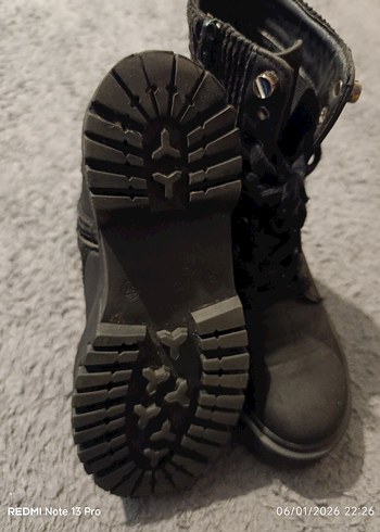 Siyah Kalın Topuklu Kadın Bot - Görsel 10