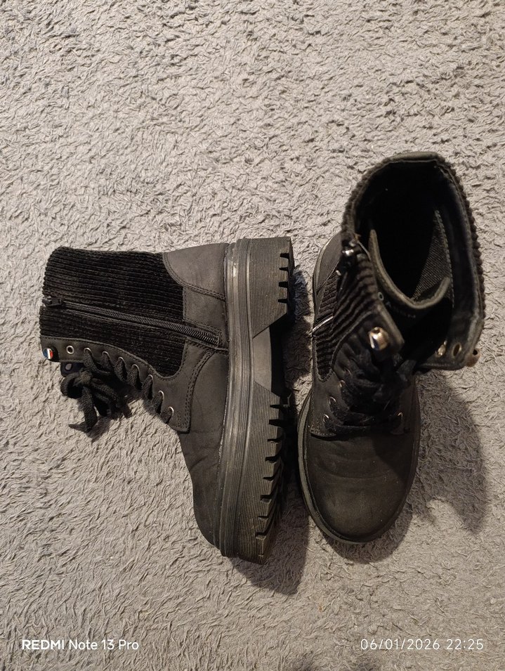 Siyah Kalın Topuklu Kadın Bot - Görsel 4