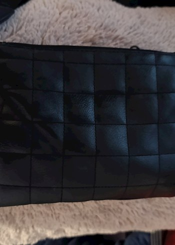 Kare Desenli Siyah Deri Kadın Çanta - Görsel 6