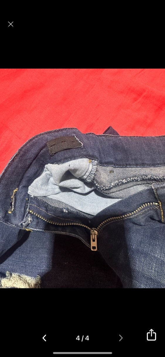 Nakışlı Düğmeli Kız Kot Pantolon - Görsel 4