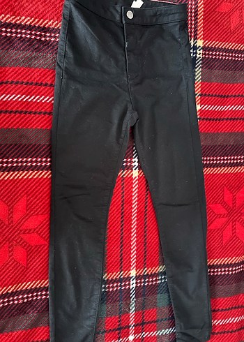 Siyah Kemerli Midi Kadın Kumaş Pantolon - Görsel 3