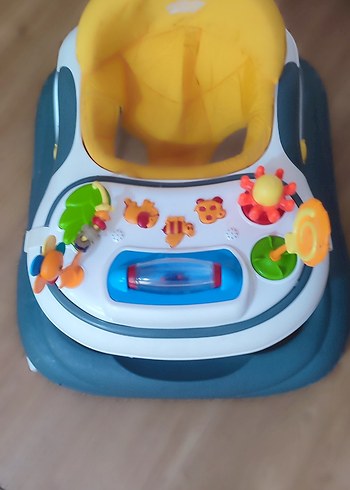Baby2Go Sarı Bebek Yürüteci, Yumuşak Oturma Alanı