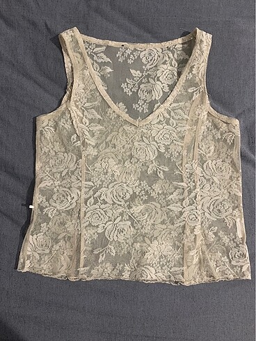 Dantel crop