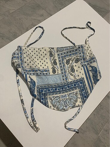 İp askılı crop bluz