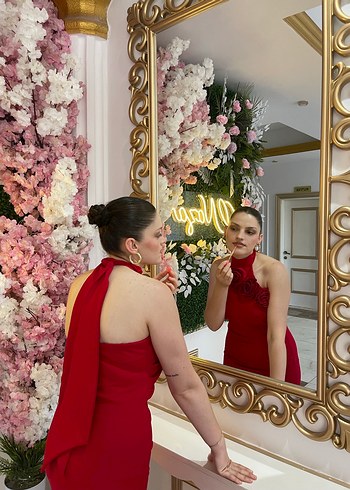 Kırmızı Drapeli Uzun Abiye Elbise - Görsel 3