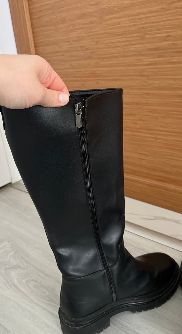 Siyah Deri Kadın Dizüstü Çizme - Görsel 3