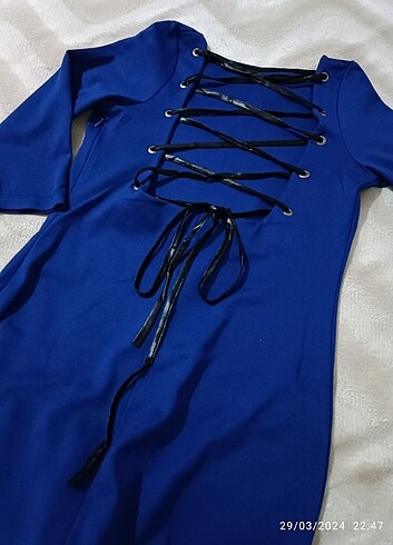 40 Beden lacivert Renk Sırt detay mavi elbise