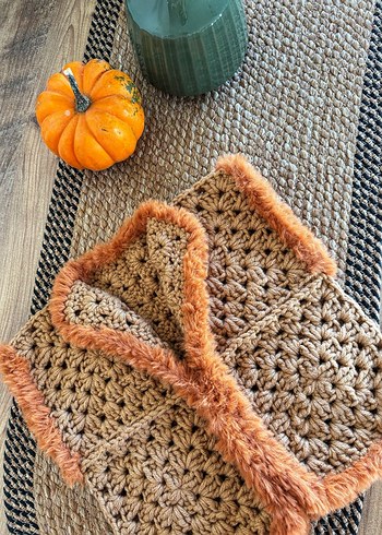 Kahverengi bebek yelek 1-2 yaş - Görsel 3