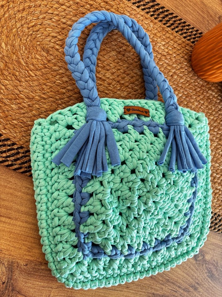 Püsküllü Turkuaz Örgü Kadın Çanta - Görsel 2