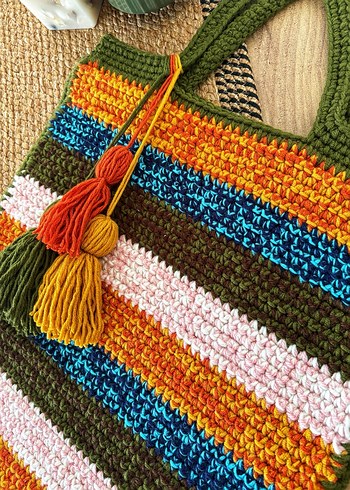 Püsküllü Çok Renkli Örgü Bohem Çanta - Görsel 3