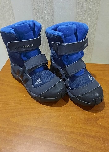 Adidas Adidas çocuk bot