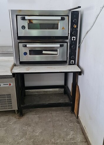 Diğer Pizza fırını 