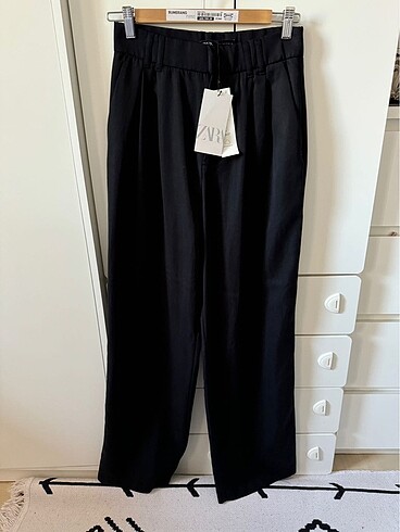 ZARA ETİKETLİ PANTOLON