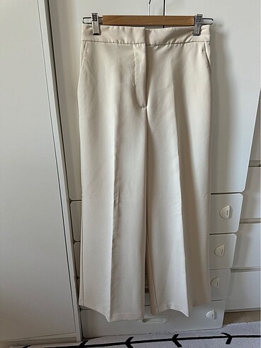 Zara ZARA ETİKETLİ PANTOLON