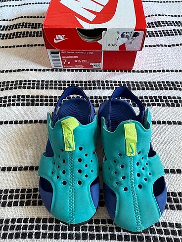 Nike sandalet