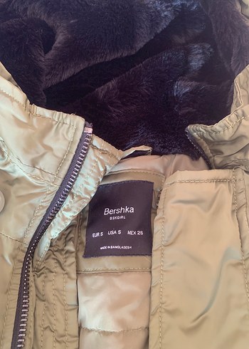 Bershka Düğmeli, Kapüşonlu Erkek Haki Ceket