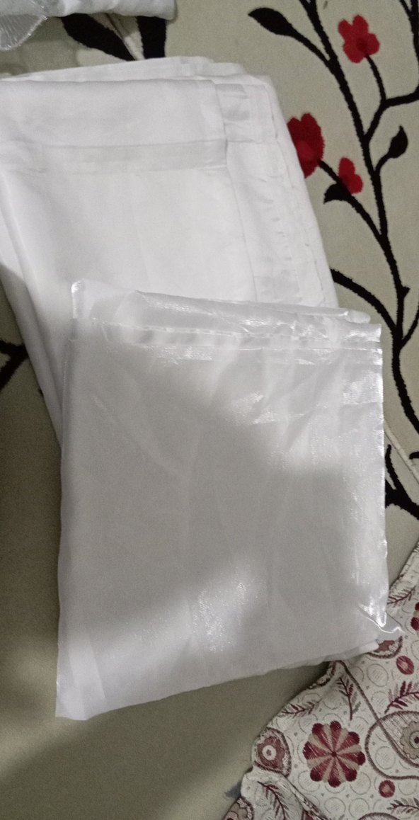 Beyaz Baskılı Yatak Örtüsü Seti Yasemin - Görsel 5