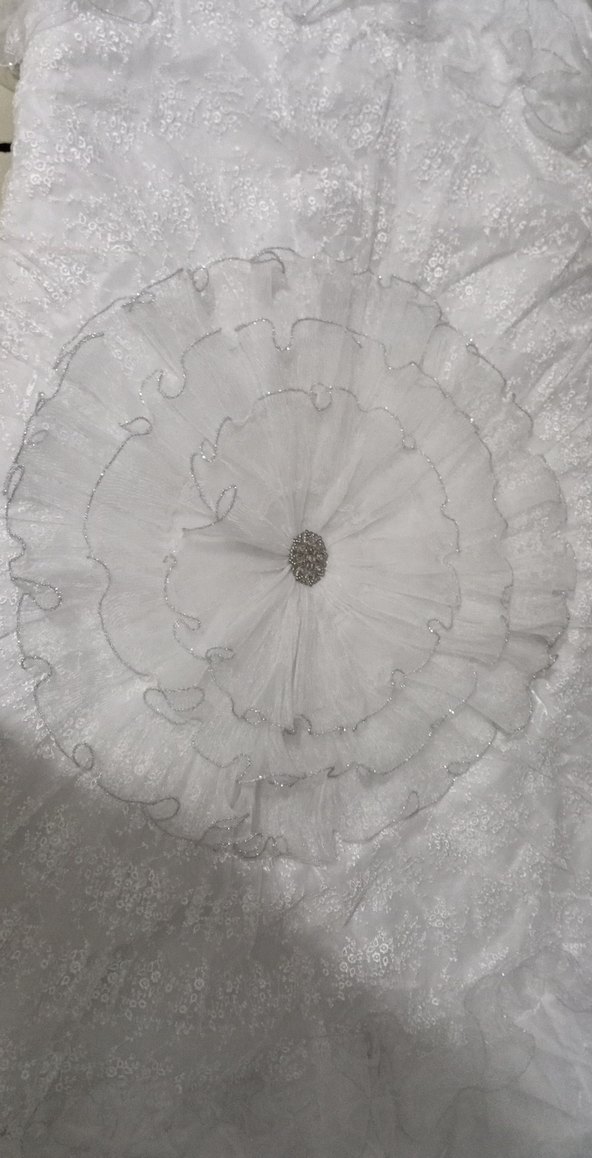 Beyaz Baskılı Yatak Örtüsü Seti Yasemin - Görsel 2