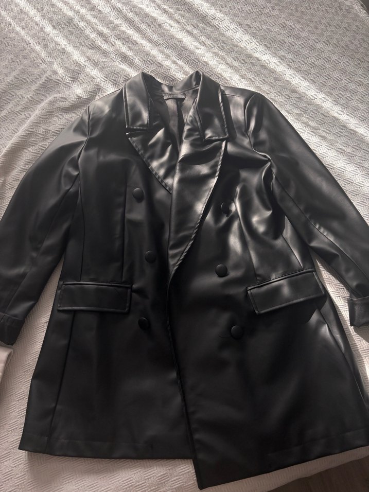 Düğmeli Siyah Deri Kadın Ceket - Görsel 2