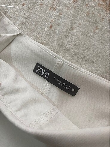 xs Beden beyaz Renk zara beyaz mini şort etek