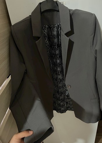 Düğmeli Siyah Kadın Ofis Blazeri - Görsel 2