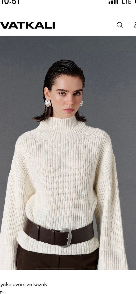 Beyaz Balıkçı Yaka Oversize Kazak - Görsel 4