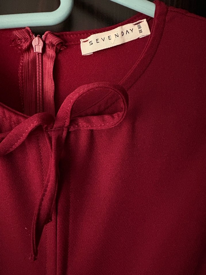 Bordo Uzun Kol Yüksek Yakalı Kadın Elbise - Görsel 3