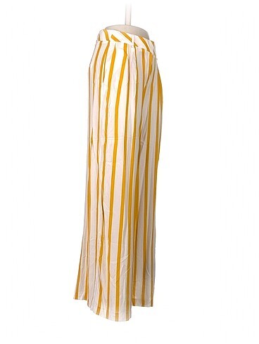 Twist Twist Kumaş Pantolon %70 İndirimli.