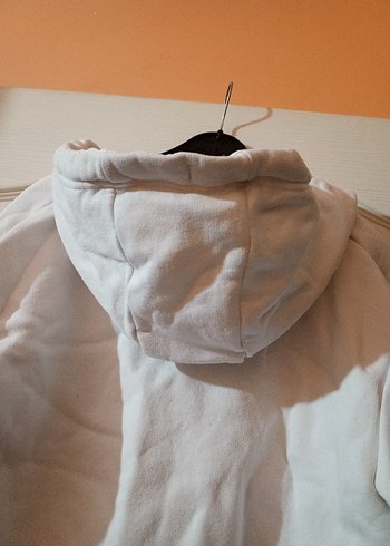 Beyaz Kapüşonlu Fermuarli sweatshirt - Görsel 8