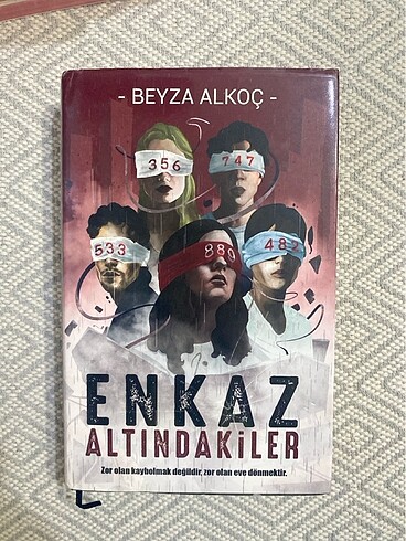 Enkaz altındakiler