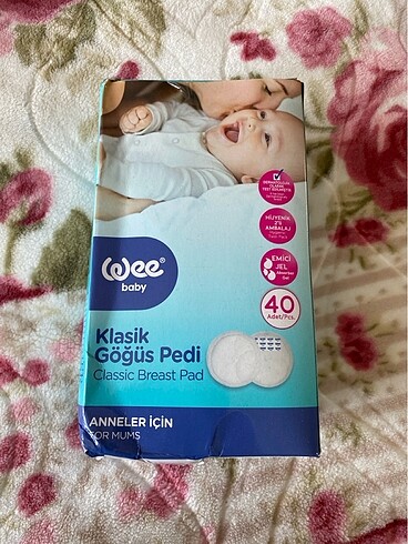 Anne göğüs pedi