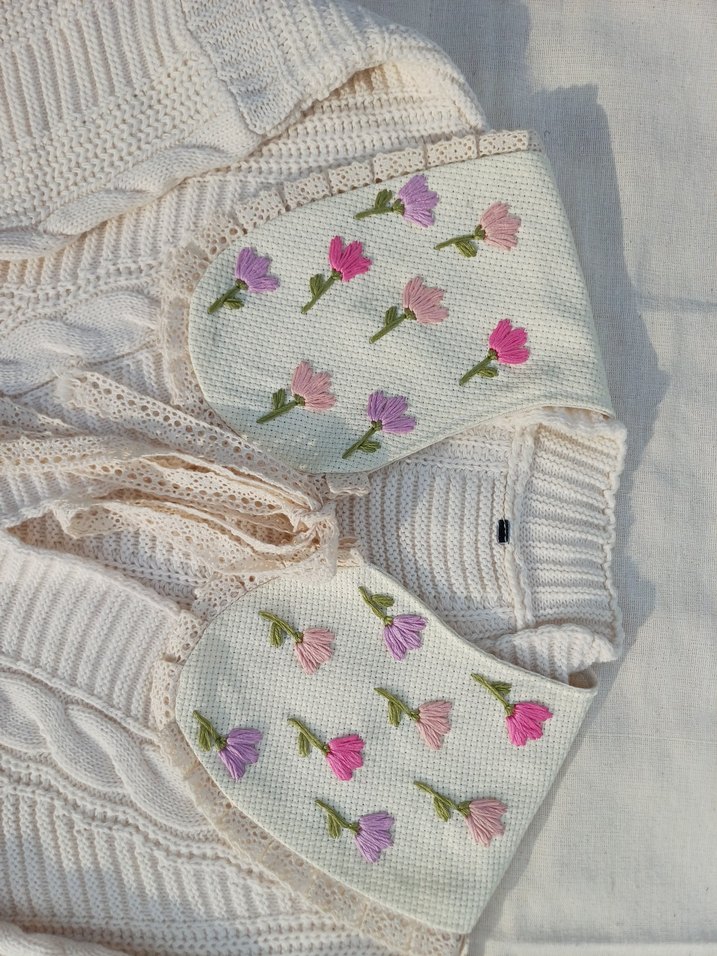 Renkli lale yakamız - Görsel 2