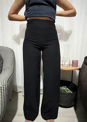 Trendyol & Milla Siyah Dar Kesim Uzun Kadın Kot Pantolon