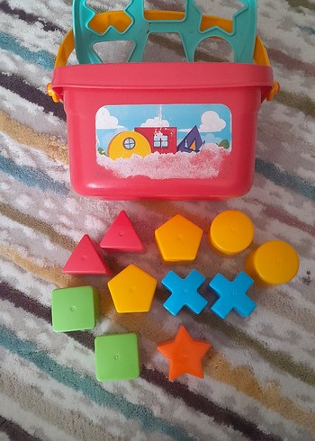 Fisher Price Renkli Şekilli Eğitici Oyuncak Kova