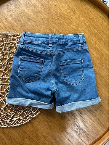 4 Yaş Beden Jean şort