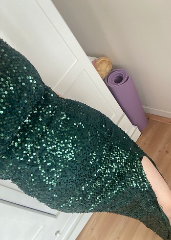 Pullu Yeşil Uzun Abiye Elbise - Görsel 2